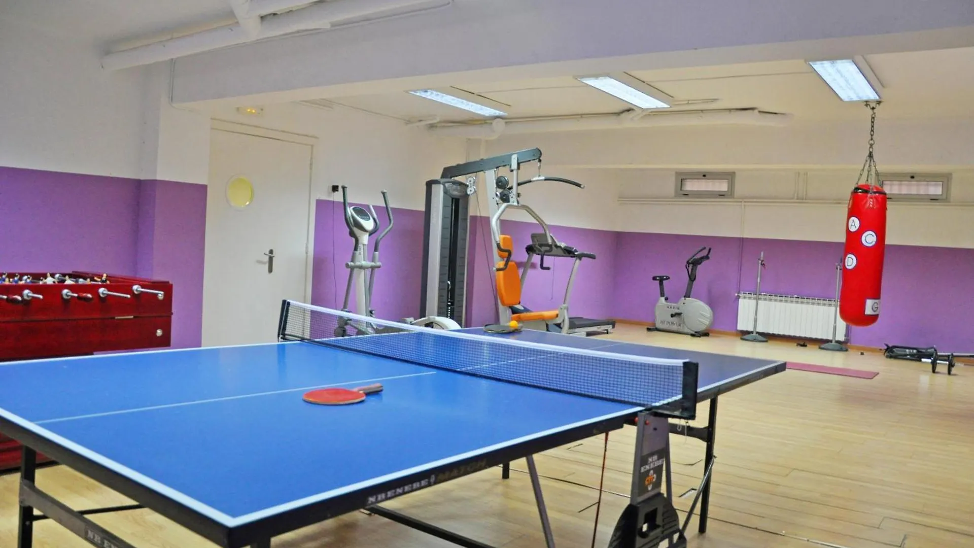 Residencia Universitaria Resa Sant Jordi Tarragona Hostel